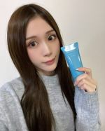 薬用美白クレンジング 『Do White+』美容成分91%配合お肌に優しいジェルクレンジングで美白3大成分、ビタミンC、アルブチン、プラセンタが配合されているそう☺️🤍とろみのあるテクス…のInstagram画像