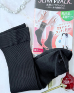 こちらはSLIMWALK様よりご提供いただきました。◎履き口が広く着圧ソックスの概念を覆す履きやすさ◎嫌な締め付け感や苦しさがない◎スクールソックスにもおすすめのクルー丈でリブが可愛い◎つま…のInstagram画像