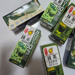 この度ご縁があり、抹茶豆乳飲み比べしてみした⋈☑豆乳飲料 抹茶 200㎖本場「西尾」の抹茶をブレンドし、毎日飲んでも飽きないおいしい豆乳です。☑豆乳飲料 抹茶 カロリー50％オフ 200㎖…のInstagram画像