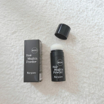 .モンジューヌ　養毛ヘアマジカパウダーをmonitorさせていただきました！ぽんぽんするだけで誰でも簡単、薄毛や生え際部分を自然にカバーしてくれる🤍養毛成分を含め、美容成分約99%配合…のInstagram画像