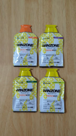 WINZONE エナジージェル 4袋セット（全風味）をお試しさせていただきました。パイナップル風味・マスカット風味・オレンジ風味・シークワーサー風味の4種類。バナナ約1.5本分の115kcalを摂…のInstagram画像