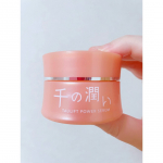 コスメディ製薬株式会社.千の潤い　.タウリフトパワーセラム🧡..30g・4,950円(税込)..23種類もの美容成分をぎゅっと凝縮❣️その他、20種類もの美容成分を配合❣️.…のInstagram画像