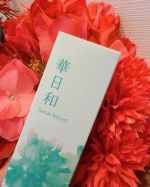 #PR #和漢薬研究所 #華日和 #自然派化粧品 #自然派エイジングスキンケア #うるおい長持ち #保湿力 #レシチンマイクロカプセル #monipla #shizenyaku_fan華日和 化粧…のInstagram画像