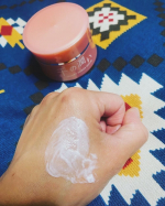 アラフォーになってスキンケアをますます丁寧にを意識するようにそれでも思ってはいるものの育児や家事に追われていると自分の肌ケアって後回しに。。。そんな私が試してみたいと思ったタウリンニー…のInstagram画像
