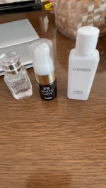 高品位「スクワラン」15mL + ミニボトルセット使ったよ😍これ１つで乳液・クリーム代わりに！キレイの源、スクワラン100％！ふっくら・やわらかな肌へスクワランってオイルだから、塗った…のInstagram画像