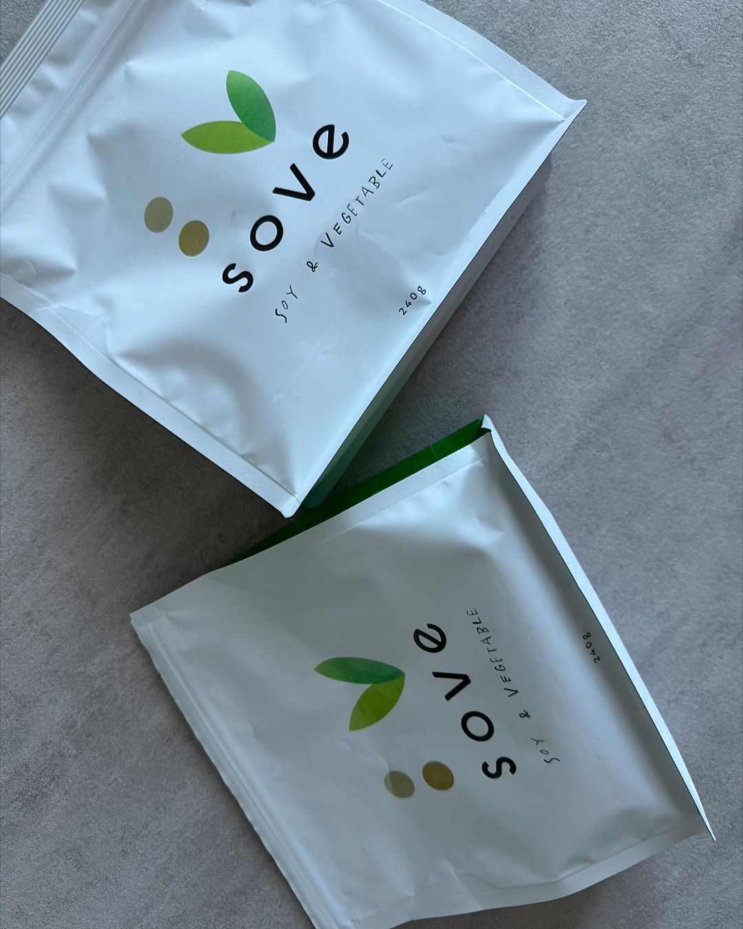 口コミ投稿：ホットヨガへ週3以上ペースで通っています。お食事にも気を遣っていて、朝イチやヨガ…