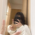 生地がなめらかでさわり心地が気持ちいい(ᐡ - ·̫ -ᐡ)洗濯後もちょうど良く着られました𐐃 ·̫ 𐐃色落ちが心配だったので届いてすぐに単品で洗濯しましたが、洗濯中も色落ちありませんでした˙…のInstagram画像