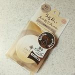 セラフォア エッセンスパウダー。肌へのつきがとても良い。少量でカバー能力が高い。その分、若干の厚塗り感はあるかも。テカリなど化粧くずれしにくい。今の季節だと夕方まで化粧直しせずに過ごせた…のInstagram画像
