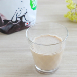 。🥛きなこショコラ『WINZONE ソイプロテイン』のきなこショコラを飲み始めました♪プロテインはチョコ系の味が好きですがこのきなこショコラもなかなか美味しい😋ほっこり癒やされるきなこ…のInstagram画像