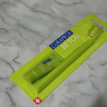 毛の量が凄い👁️！クラプロックスビーユー 歯ブラシ＋歯みがきパック🦷歯みがき粉もセットになっていて、お得感満載🙆カラーも様々あるので、家族で使用しても良いです❤キラキラした歯みがき粉は、…のInstagram画像