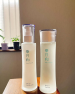 自然派な人間になりたい✨　化粧水が特にお気に入り🤩　凄くしっとりするのにサラサラなんですよね〜😆不思議なくらい✨乾燥小じわをしっとりケア！　自然な成分なので毎日安心して使えるのが素敵…のInstagram画像