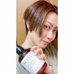 ナノファイバージェルでつるんと髪✨NIJI rhythmicを使ってみたよ☺️💕ずっと使ってみてるけど、NIJIリズミックのおかげで髪の調子がずっといい✨ハンサムショートで結構ガッツリ短くした…のInstagram画像