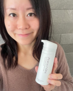 新日本製薬さまのパーフェクトワンクリアクレンジングバームオイル 🤍手に出すととろける〜🤲🏻次に使うスキンケアの肌なじみが良い✨今までのバームって濡れた手NGだったりスパチュラで取らなきゃ…のInstagram画像