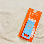 直塗りタイプのワセリンスティック！直塗りタイプのスティック状ワセリンだから、塗り手のベタつかないのが嬉しい♪４つの無添加「防腐剤・香料・着色料・界面活性剤」で、顔・からだ、全身につかえるよ😊…のInstagram画像