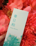 #PR #和漢薬研究所 #華日和 #自然派化粧品 #自然派エイジングスキンケア #うるおい長持ち #保湿力 #レシチンマイクロカプセル #monipla #shizenyaku_fan華日和 化粧…のInstagram画像