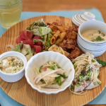(⋈◍＞◡＜◍)。✧♡ヘルシーランチ🍽️今日も美味しく いただきます😋#PR #野菜をMOTTO #野菜スープ #カップスープ #クリスマスギフト #monipla #monmarche_f…のInstagram画像