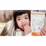 娘にも爆ウケ！成長サポートグミのスクスクのっぽくん。ブドウ味を食べてみたよ💕＼(^o^)／一日4〜6粒食べるだけ！カルシウムやビタミンDなど豊富に含まれており、成長期の子供の栄養サポートをしてく…のInstagram画像