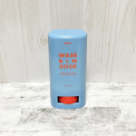 ＊♡ マム ワセリンスティック ♡⁡乾燥が気になる箇所に、これ一本💡直塗りタイプのワセリンスティック☝️⁡スティック状ワセリンだから、塗り手と容器のベタつきを解消！ワセリンが肌表面をコ…のInstagram画像