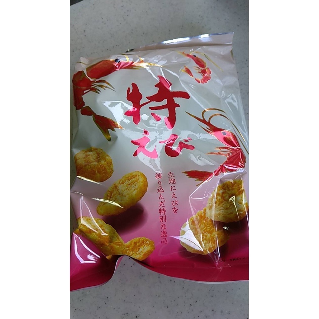 口コミ投稿：.いま家族でハマっているおやつ🍘あられ・おせんべいの老舗の【もち吉】特えび🦐個包装…