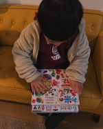 【お米のねんど】お米からつくった♪ もちもちカラフルな粘土12色カラフルだけど優しいお色味の米粉と塩分でできたお米のねんど٩(๑❛ᴗ❛๑)۶パッケージを見ただけで子どもは大喜びでした♪色々な…のInstagram画像