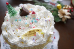 娘と一緒に少し早めのクリスマスケーキ作り🎄　　お菓子作り初心者はケーキって作ろうと思ってもハードル高く感じると思うのですがこのセットを使えば楽ちん🤭　　クリームとフルーツだけ用意し…のInstagram画像