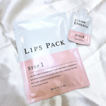 ．💋LIPS  SHOT💋簡単２ステップ☝🏻✨️リップショットは、マイクロニードルとプランエッセンスで美容成分をダイレクトに浸透させるリップエステ❣️唇のキメを整え手軽に潤いをチャ…のInstagram画像