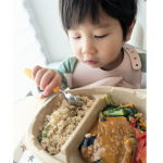 🍽育ちざかりの1歳の娘、3歳の息子、5歳の娘がおり、私は次女への授乳があるので、離乳食も、幼児食も、大人の食事も、栄養バランスがよくなるように心がけています👶👦👧ただ、3人の子どもたちとの生活は…のInstagram画像