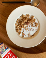 …🥣朝ごはんはグラノーラにミルク🥛その上にオリゴのおかげをかけて食べます。甘いのに腸活にもなるの嬉しすぎ✨グラノーラもはちみつやメープルシロップで作るのでお砂糖は使っていません。お…のInstagram画像