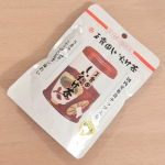 玉露園しいたけ茶袋入です乾しいたけを微粒状にしたものです飲用や料理にも使えますお湯で飲んでみると旨みがありおすましのような美味しさがありますしいたけの肉詰めのお肉に混ぜてみましたが、旨みがup…のInstagram画像