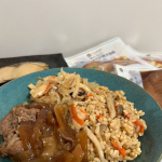 ・🍽️FitDishFitDishは冷蔵パウチで届くおかずの定期便💖メニューは70種類以上もあって、診断にもとづいて自分にぴったりな料理をセレクトしてくれるのです！冷蔵なのに約1ヶ月も…のInstagram画像