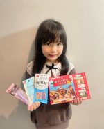 夢のようなキット✨おかしのまちをつくろう～ということで不器用代表親子でつくってみた💗この箱以外で我が家が買ってきたのはバター５０gのみ！！！正式には、お水もいるけどお水がないおうちは恐…のInstagram画像