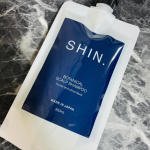 SHIN.薬用ボタニカルスカルプシャンプー、旦那が使っています。こちら、1本3役の便利なオールインワン！気になる頭皮のかゆみやにおいが気にならなくなってきたとの嬉しい声(^^♪これ1本でシ…のInstagram画像