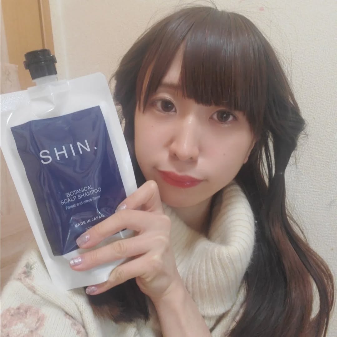 口コミ投稿：今回は、株式会社エーエフシーさんの、「SHIN.ボタニカルスカルプシャンプー」を、使…