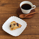 。🍌チョコバナナスコーンあま～いバナナの香りが楽しめるチョコバナナスコーン♡外はサクッと、中はしっとり食感でバター不使用なのに贅沢な美味しさでお気に入りです😋..『ハイ・ゲンキC』…のInstagram画像