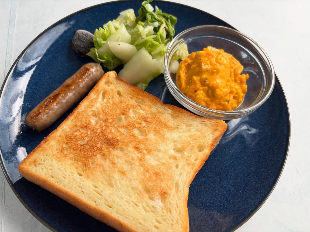 口コミ投稿：.今日のランチもパンですよー🍞以前も投稿した北海道札幌市にあるパン屋さんbakery ha…