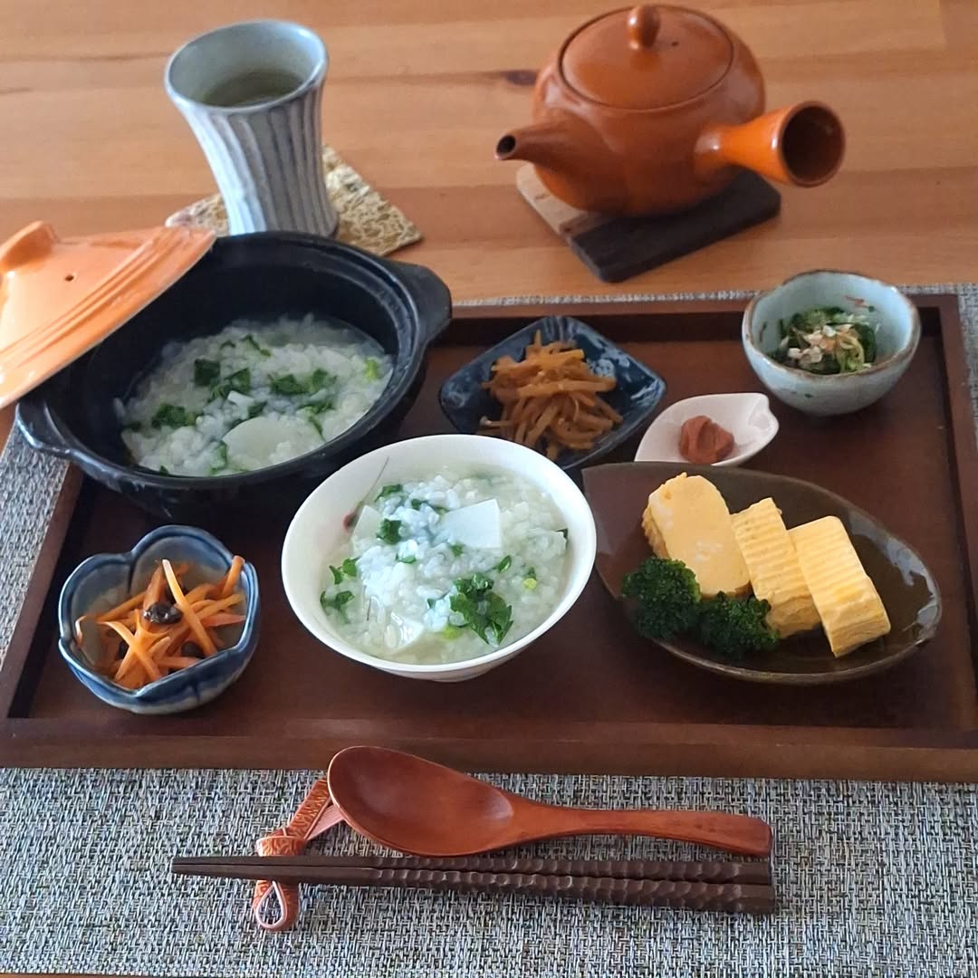 口コミ投稿：.1/7の今朝は七草粥. . .と言いたいところですが、実際は大根のみの一草粥😂・一草粥(…
