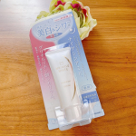年齢を重ねると肌悩みも一つじゃないですよね。シミもシワも気になる…💧そんな人におすすめの美容液です♪#薬用リンクルホワイトデイ＆ナイトセラムこちらは、朝も夜も使用できるし、シミもシワも肌…のInstagram画像