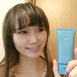 薬用天然クレンジング Do White+ チューブタイプダブル洗顔ふようのクレンジングなのだ！大変助かる。本当にこれ一本でサッパリ洗顔後のような肌になるよ！透明のプルプルっとしたテクスチャ…のInstagram画像