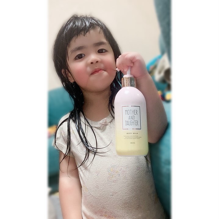 口コミ投稿：娘と一緒に使える！　マザーアンドドーターのボディミルク(ピーチandジャスミン)を使…