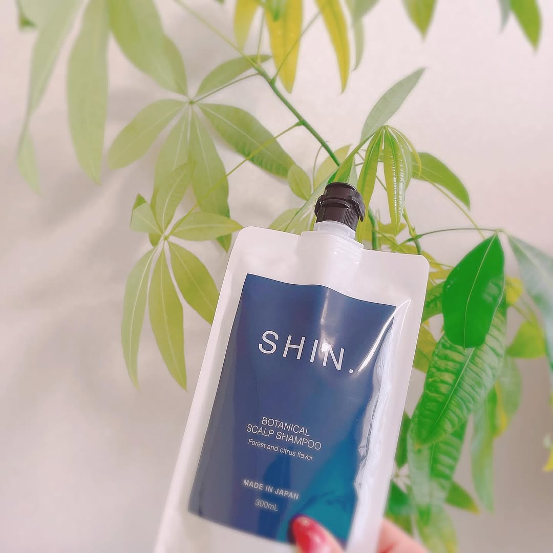 口コミ投稿：最近彼もスキンケアと同じようにヘアケアも大切にしているみたいなので気になるシャ…