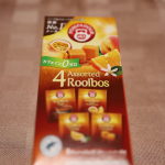 ポンパドール　4アソート ルイボスティー4種類を朝食前や食後に飲んでみました。ルイボスティーストレート、ピーチ＆パッションフルーツ、スウィートオレンジ、キャラメルそれぞれの香りや味を楽しめ、甘い香りや…のInstagram画像