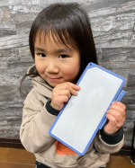 @plus_bungu sama 　磁石の力で何度でも書ける✏️　“Kaiteメモ”📝　電池やペンなどの消耗品不要‼️紙に書くようなサラサラっとした柔らかな書き心地でくっきり見やすい👀…のInstagram画像