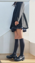 長女が数ヶ月伏せっていましたが、やっと元気になりました。外にも出られるようになり久しぶりに一緒に買い物に行きました。ドラッグストア行くくらいしか用事ないけれど。暖かくなってきて、きもちいいね…のInstagram画像
