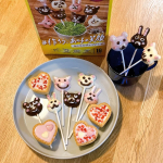 共立食品の2025年バレンタインキット商品あにまるポップチョコキット でお菓子作りをしました🍪お菓子は大好きなんですけど、不器用過ぎて普段は作らないで買ってばかり💦でも、もうすぐバレンタインな…のInstagram画像