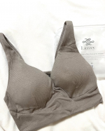 ・Lierrey マグネライフウェア ナイトブラLierreyのマグネライフウェアナイトブラは寝ている間もバストラインをキープ！そして磁気のチカラで背中のハリを緩和してくれる優れもの💖…のInstagram画像