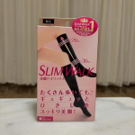 ＼スリムウォーク 美脚ハイソックス／  着圧アイテムで大人気の、スリムウォークの美脚ハイソックスをお試し🧦  医学から生まれた段階圧力設計で、足首から上へいくほど圧力が低く、脚を軽やかにスッキ…のInstagram画像