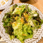 クレイジーソルト ✨日本の食卓で40年以上愛されるハーブソルト😍個人的に大好きなシリーズになります‼️食品添加物を使わず、結晶状の岩塩と数種類のハーブとスパイスで仕上げたハーブソルトは、和・…のInstagram画像