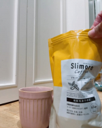 ・・Slimore Coffee（スリモアコーヒー）朝のバタバタがひと段落したらホッとひといきのスリモアコーヒーミルクをたっぷりいれていただきます！コーヒー本来の香りや味わいがほんと…のInstagram画像