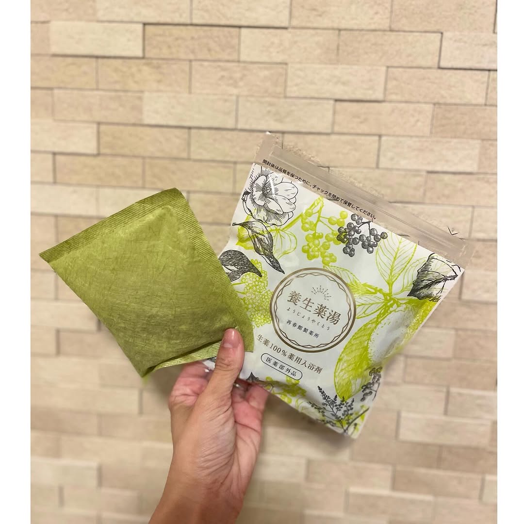 口コミ投稿：.再春館製薬所さまの『養生薬湯』✨身体を芯から温めてくれる、６種類の生薬を独自に…