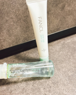 ✿ 少し前に投稿したファンケル様のアクネケアニキビ対策に良いということで...継続して使ってます☺️濃厚すぎず軽めのテクスチャーなのでベタつきが気にならないのも私は好き🤭寝る前にもつけ…のInstagram画像